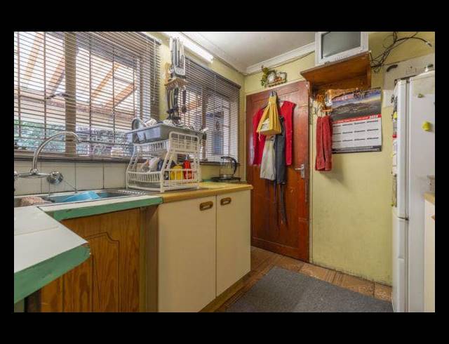 3 BEDROOM HOUSE FOR SALE IN DELMORE PARK